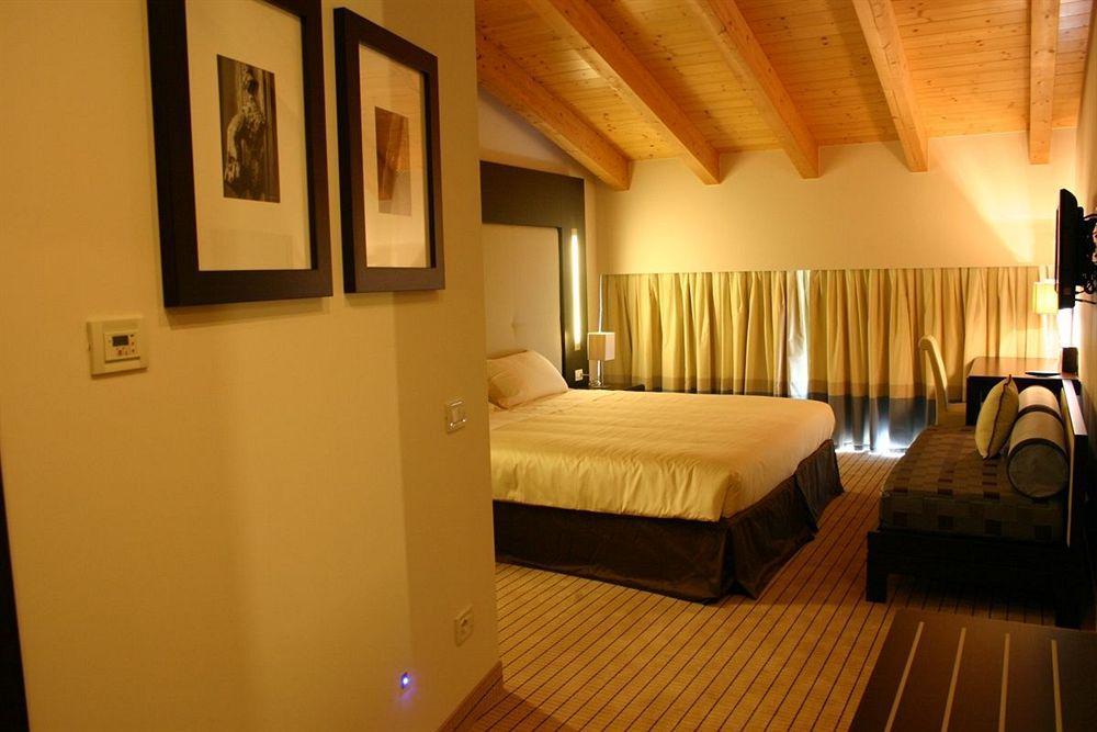 Hotel & Residence Villa Bartolomea Buitenkant foto