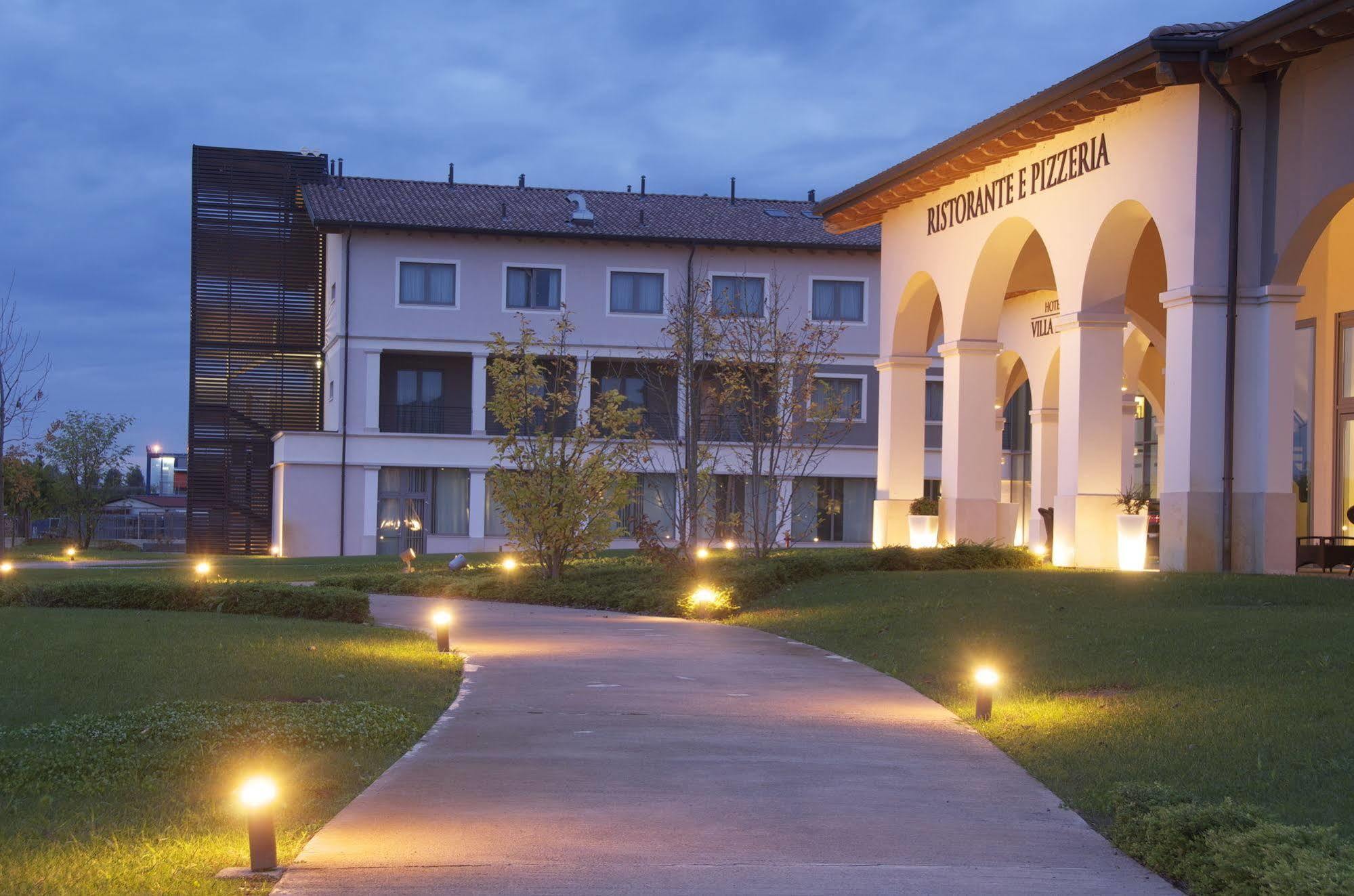 Hotel & Residence Villa Bartolomea Buitenkant foto